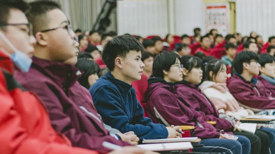 雅致培文，阳光月记||贵阳清镇北大培文学校12月回顾